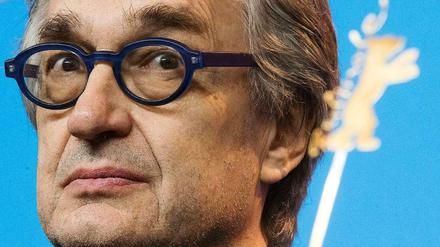 Wer kriegt Bär? Wim Wenders (Foto) hat seine Ehrenauszeichnung schon bekommen - doch seine Kollegen dürften am Samstag umso intensiver nach der Trophäe schielen.