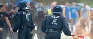Ordnung schaffen soll die Bundespolizei, auf Bitten der Länder. Deshalb seien sie verantwortlich, meint der Bund. Foto: Swen Pförtner/dpa