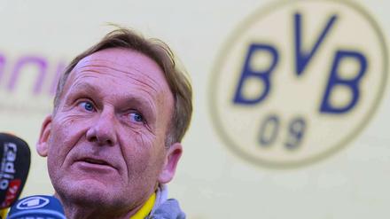 Hans-Joachim Watzke schwört seinen Klub auf die Mission Klassenerhalt ein.