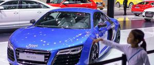 Auf einer Automesse im Frühjahr in Peking hat Audi seine Modellpalette gezeigt, darunter dieser R8-Sportwagen.