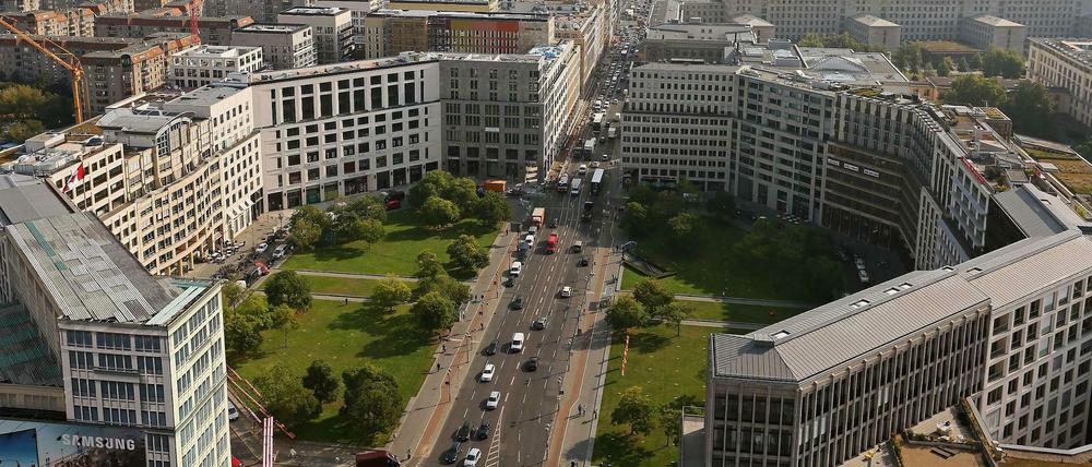 Mein Platz, der hat acht Ecken. Der Leipziger Platz mit der Mall of Berlin (am linken oberen Platzrand).