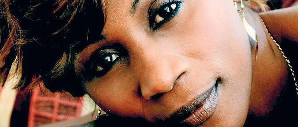 Ihre Freiheit ist grenzenlos. Fatou Diatta alias Sister Fa wurde 1982 in Dakar geboren, ging in Casablanca zur Schule und kam 2006 nach Berlin.
