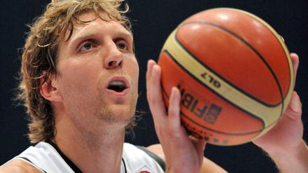 Ein Mann, ein Ball, ein Film: Dirk Nowitzki.