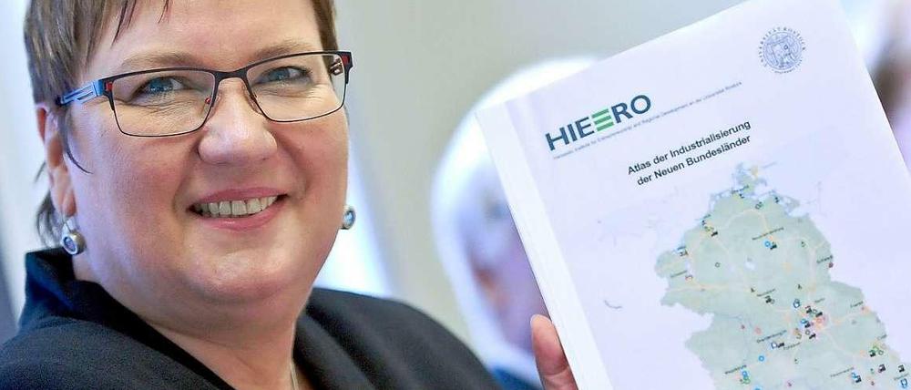 Atlas der Industrialisierung der neuen Bundesländer: Die Ostbeauftragte der Bundesregierung, Iris Gleicke, stellte ihn am Dienstag in Berlin vor. 