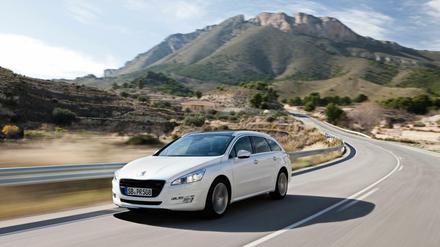 Der Peugeot 508 SW ist von seinem Grundkonzept her eher auf Komfort, denn auf sportliche Ambitionen ausgelegt.