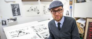 Stilvollendet: Simon Schwartz, hier in seinem Atelier, trägt immer klassische Herrenmode.