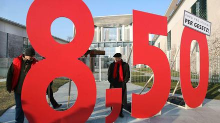 8,50 Euro pro Stunde: Nach Vorstellungen der SPD und der Gewerkschaften soll niemand weniger verdienen. 