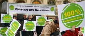 Um die Unterschriftenlisten für das Volksbegehren zum Tempelhofer Feld gibt es Zank.