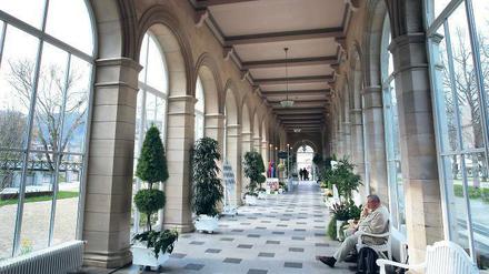 Stilvoll. 90 Meter lang ist die Wandelhalle des Kurbades und damit die größte Europas. 