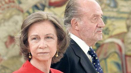 Mit höchster Disziplin hält Sofia die Fassade aufrecht. Privat sind Tisch und Bett getrennt. Foto: Emilio Naranjo/ dpa