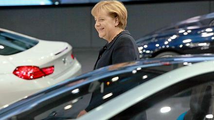 Merkel auf der Internationalen Automobilausstellung 2011.