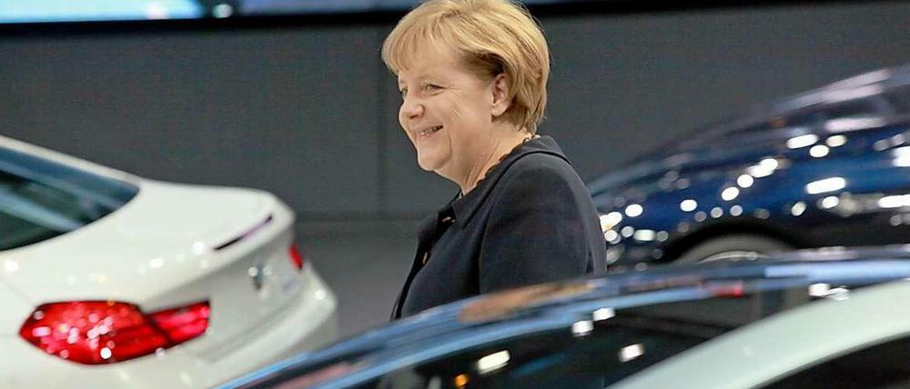 Merkel auf der Internationalen Automobilausstellung 2011.