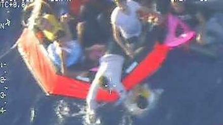 Vor Lampedusa ist es erneut zu einer Flüchtlingskatastrophe gekommen.
