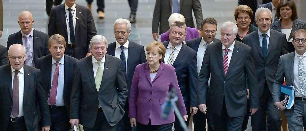 Die Union trat am Donnerstag mit einer großen Verhandlungsgruppe an. Nach drei Stunden entschieden sich die beiden Seiten, sich ein zweites Mal zu treffen. 
