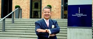 Banker mit einer Schwäche für Schönes: Seit 2006 gehört Jörg Woltmann die Berliner Traditionsfirma KPM. 