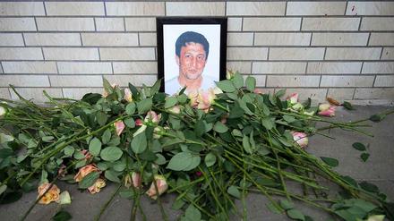 Der Gemüsehändler Süleyman Tasköprü wurde am 27. Juni 2001 in Hamburg durch Schüsse der NSU getötet. Damals sahen die Ermittler keinen möglichen rechtsextremistischen Hintergrund der Tat. 
