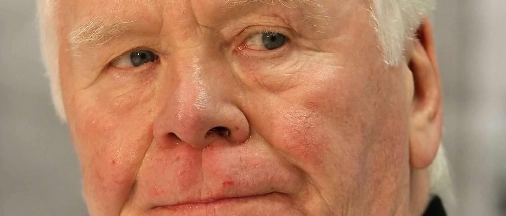 Der frühere Fußball-Nationalspieler Helmut Haller ist tot.
