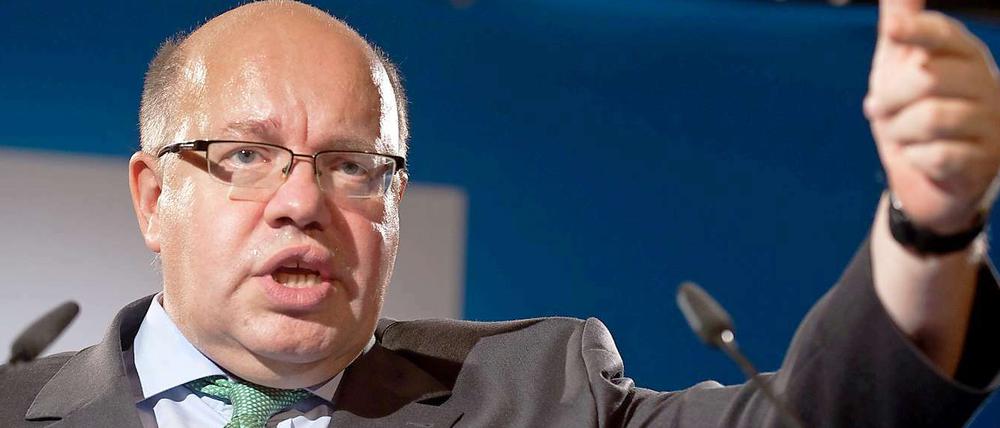 Umweltminister Peter Altmaier (CDU) gerät wegen der Endlagergespräche, die zu scheitern drohen, in die Defensive. 