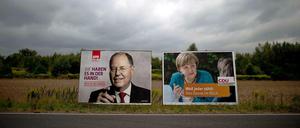 Nach neuesten Umfragezahlen könnte es am Sonntag sehr knapp ausgehen: Einer Umfrage zufolge liegen Regierung und Opposition mit ihren Punkten gleichauf.