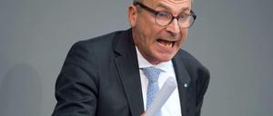 Volker Beck, parlamentarische Geschäftsführer der Fraktion, unter Druck. 