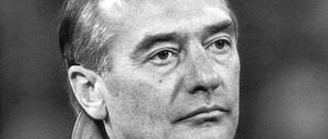 Mal ohne Schal. Pal Csernai. 