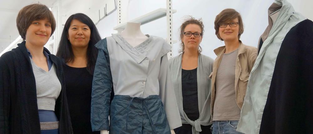 Designerinnen in der Drogerie. Linn Annen, Chardia Budiman, Inge Borg Ohly und Conny Kraus (von links nach rechts) beleben den ehemaligen Schlecker-Markt.