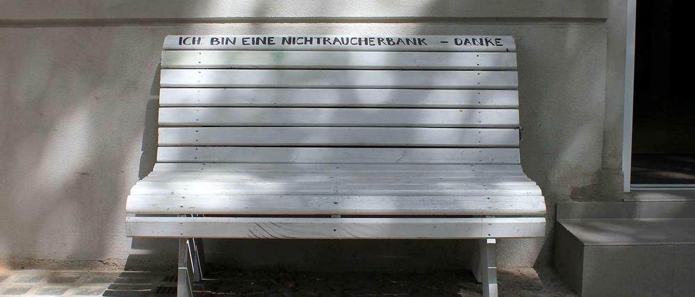 Nichtraucherbank