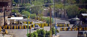 Straßensperren vor der US-Botschaft in Sanaa