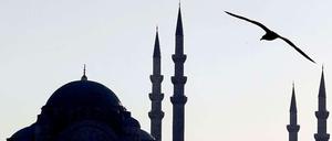 In der Türkei geht die Justiz immer härter gegen angebliche Islam-Feinde vor.