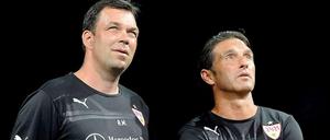 Men in Black: Trainer Bruno Labbadia (r.) und Torwarttrainer Andreas Menger schauen in eine verheißungsvolle Zukunft - hoffen sie zumindest.