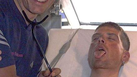 Alles unter Kontrolle? Erik Zabel und Jan Ullrich. Der gebürtige Berliner Zabel hat nun doch jahrelanges Doping zugegeben