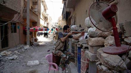 Ein Kämpfer in Deir al-Zor.
