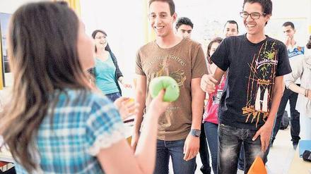 Zielstrebig. Die meisten Schüler verknüpfen mit dem Deutschlernen die Hoffnung auf eine bessere Zukunft. Im Bild ein Deutsch-Workshop am Goethe-Institut in Tunis.