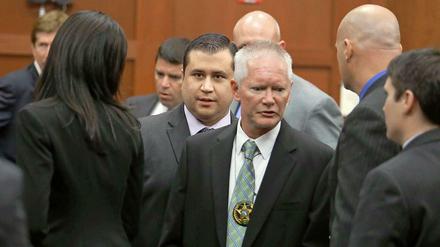 George Zimmerman, der auf den schwarzen Jugendlichen Trayvon Martin die tödlichen Schüsse abgegeben hatte, kommt frei.