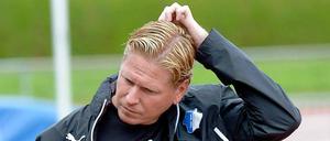 Fehler vermeiden. Trainer Markus Gisdol hat den Kader umgekrempelt. 