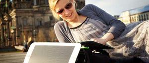 Changers-Kit: Solarpanel mit Akku im Vordergrund