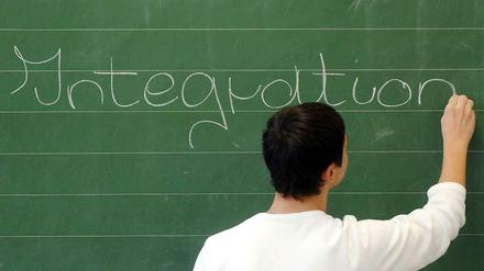 Das Thema Integration von Migranten wird am Dienstag im Kanzleramt zur Debatte gestellt.