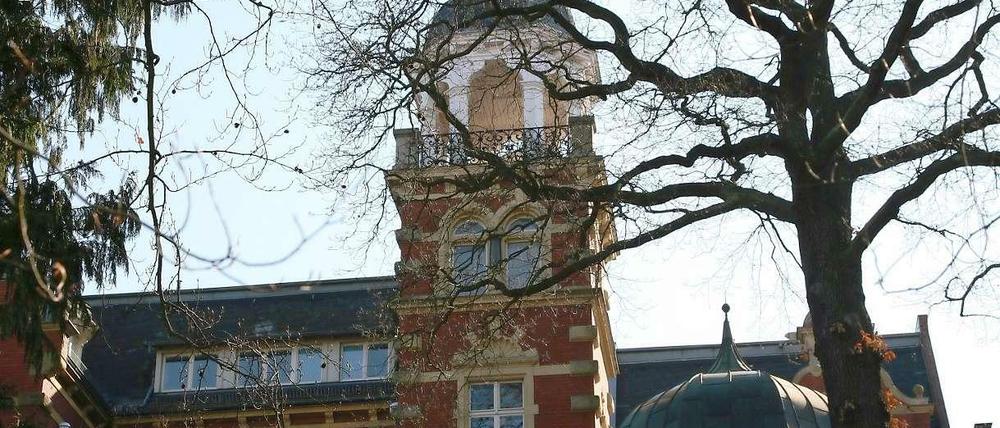 Das Haus des LCBs von der Rückseite, vom Wanssee aus gesehen.