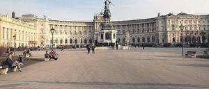 Geschrei, das heute noch nachklingt. Der Heldenplatz in Wien, 1988 skandalisiert durch Thomas Bernhard. Foto: AFP