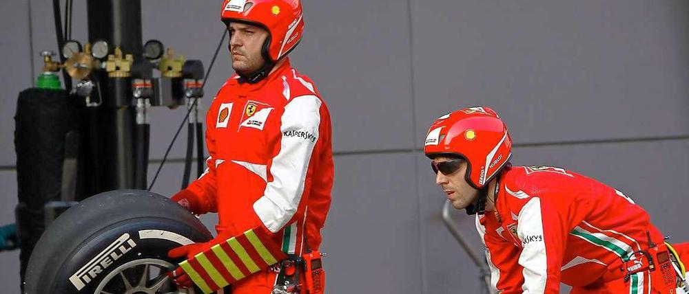 In der Kritik: Die Fahrer sind unzufrieden mit den Reifen von Pirelli.