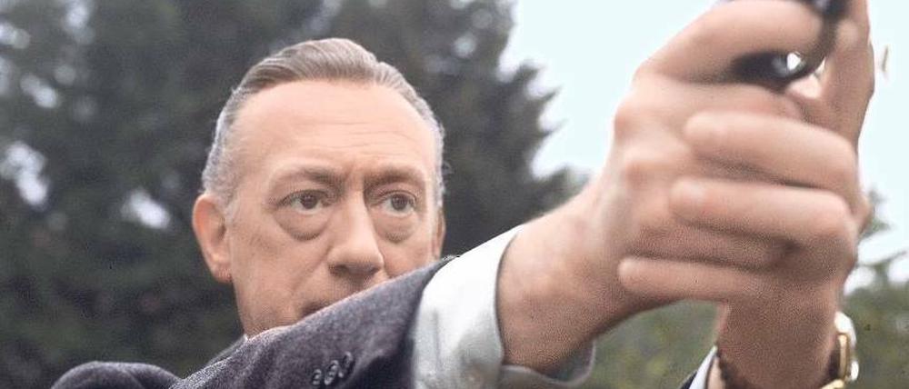 Weltweit vekauft. Horst Tappert als Stephan Derrick im ZDF-Krimi „Derrick“. Foto: dpa