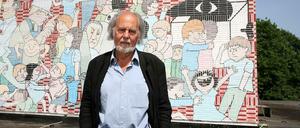 Volker Ludwig 2007 vor dem von ihm gegründeten Berliner Grips-Theater