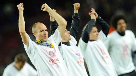 Robben und Co jubeln. Die internationale Presse schwankt zwischen Bewunderung und Argwohn.