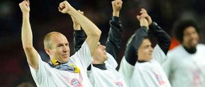 Robben und Co jubeln. Die internationale Presse schwankt zwischen Bewunderung und Argwohn.