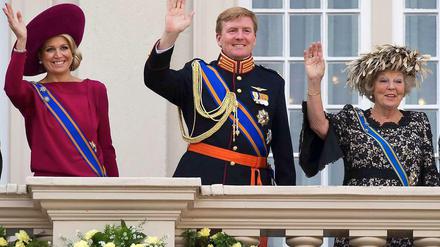 Prinz Willem Alexander, seine Frau Maxima und seine Mutter, Königin Beatrix.