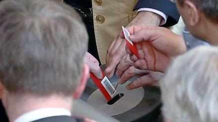 Der Bundestag hat mit der Mehrheit der Regierungskoalition die Einführung gesetzlicher Frauenquoten für Aufsichtsräte abgelehnt. 