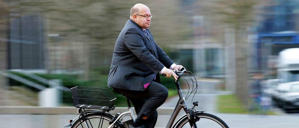 Rasante Lösungen für Deutschland. Der Umweltminister macht vor, was sich die CDU ins Programm geschrieben hat.