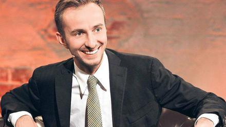 Jan Böhmermann startet am heutigen Donnerstag mit einem neuem Format auf EinsPlus: „Lateline“. Der 32-Jährige machte sich in der Talkshow „Roche &amp; Böhmermann“ einen Namen, ehe sie überraschend beendet wurde.
