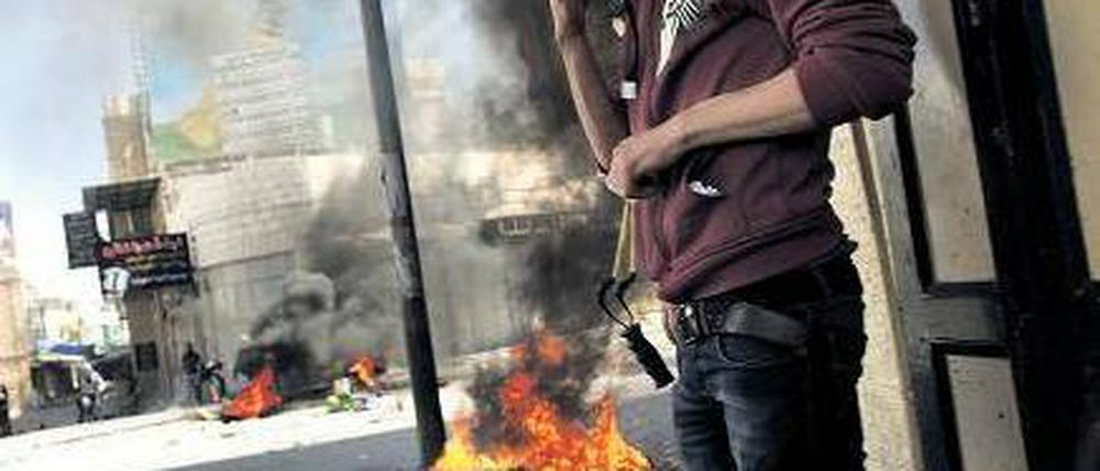 Gewalt in Hebron. Palästinenser liefern sich Straßenschlachten mit Soldaten. Foto: AFP