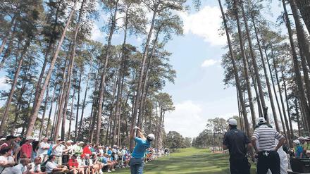 Haltung bewahren. Beim US Masters in Augusta wird die Etiquette noch ernst genommen. Handys sind tabu und laute Anfeuerungsrufe gelten als Stilbruch. Das erste Golf-Major des Jahres ist so einzigartig wie sonst nur das Wimbledonturnier im Tennis. 